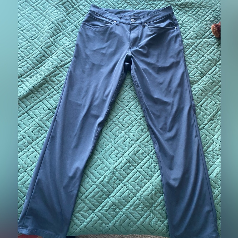 Lululemon Athletica Dark Grey Pants Size 29x30